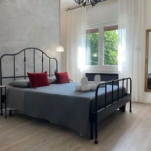 Casa Silvano , Mestre Italy